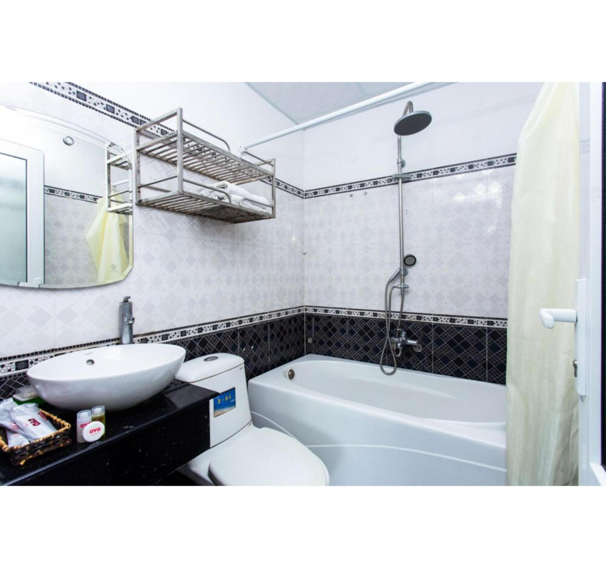 Oyo 553 Truong Giang Hotel Da Nang Eksteriør billede