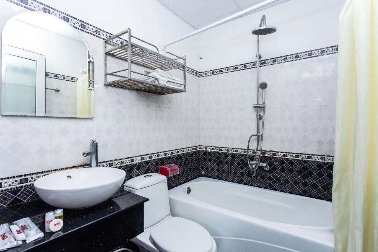 Oyo 553 Truong Giang Hotel Da Nang Eksteriør billede